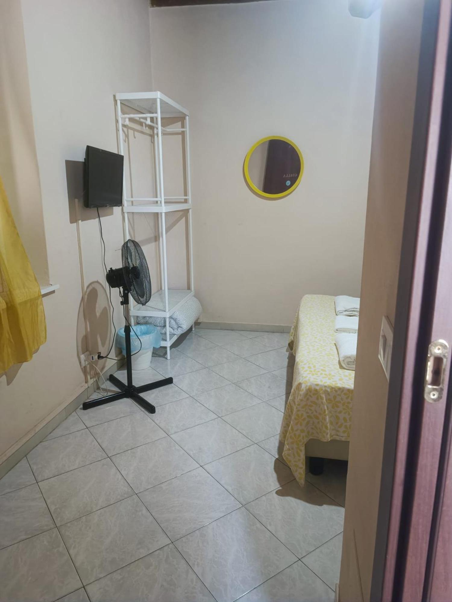 Hotel Smile Tower House Pisa Exterior foto